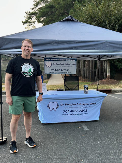 Douglas F. Geiger, DMD, PLLC | Veneers, Dental Lab and Oral Exams